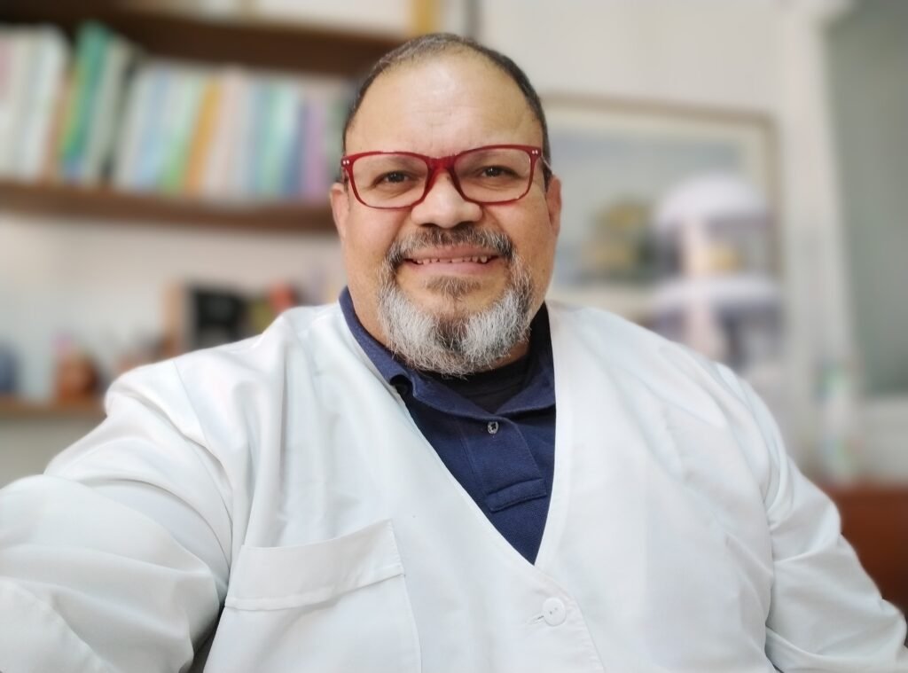 Dr. Pedro Estrada P